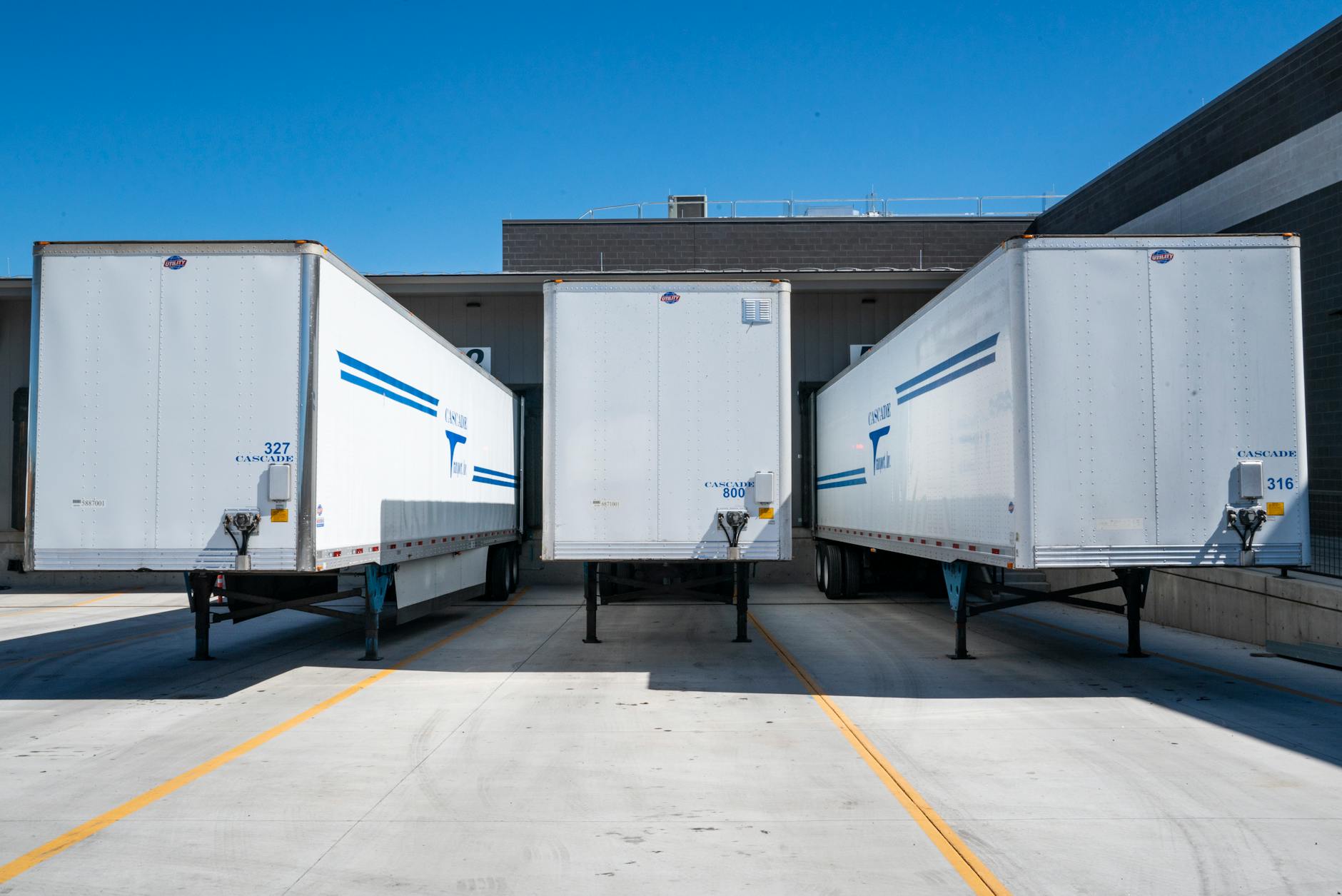 Trailer Seal Checks and Handoff Logs That Close Security Gaps